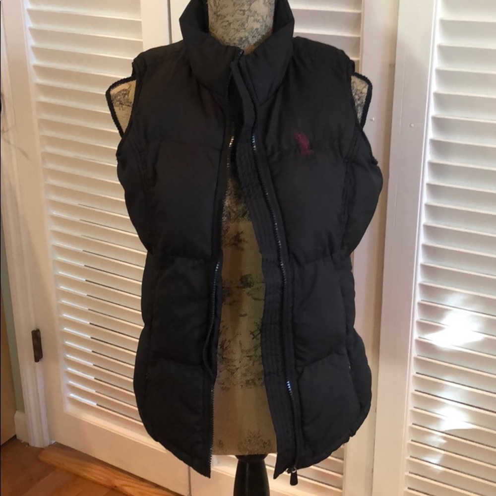 U.S. Polo puffer vest - size small